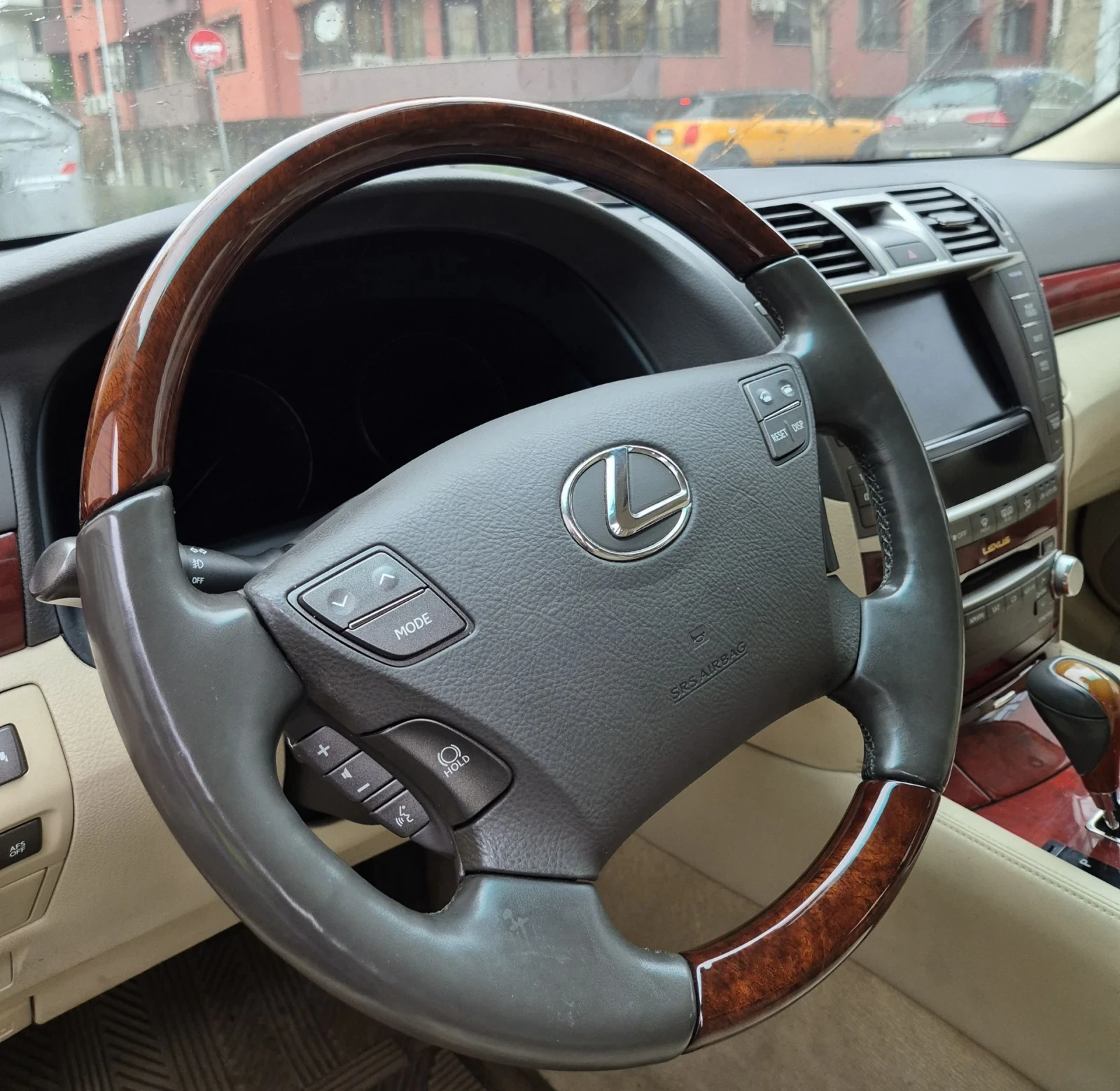 Lexus LS 460 | Mobile.bg � ����������� 5