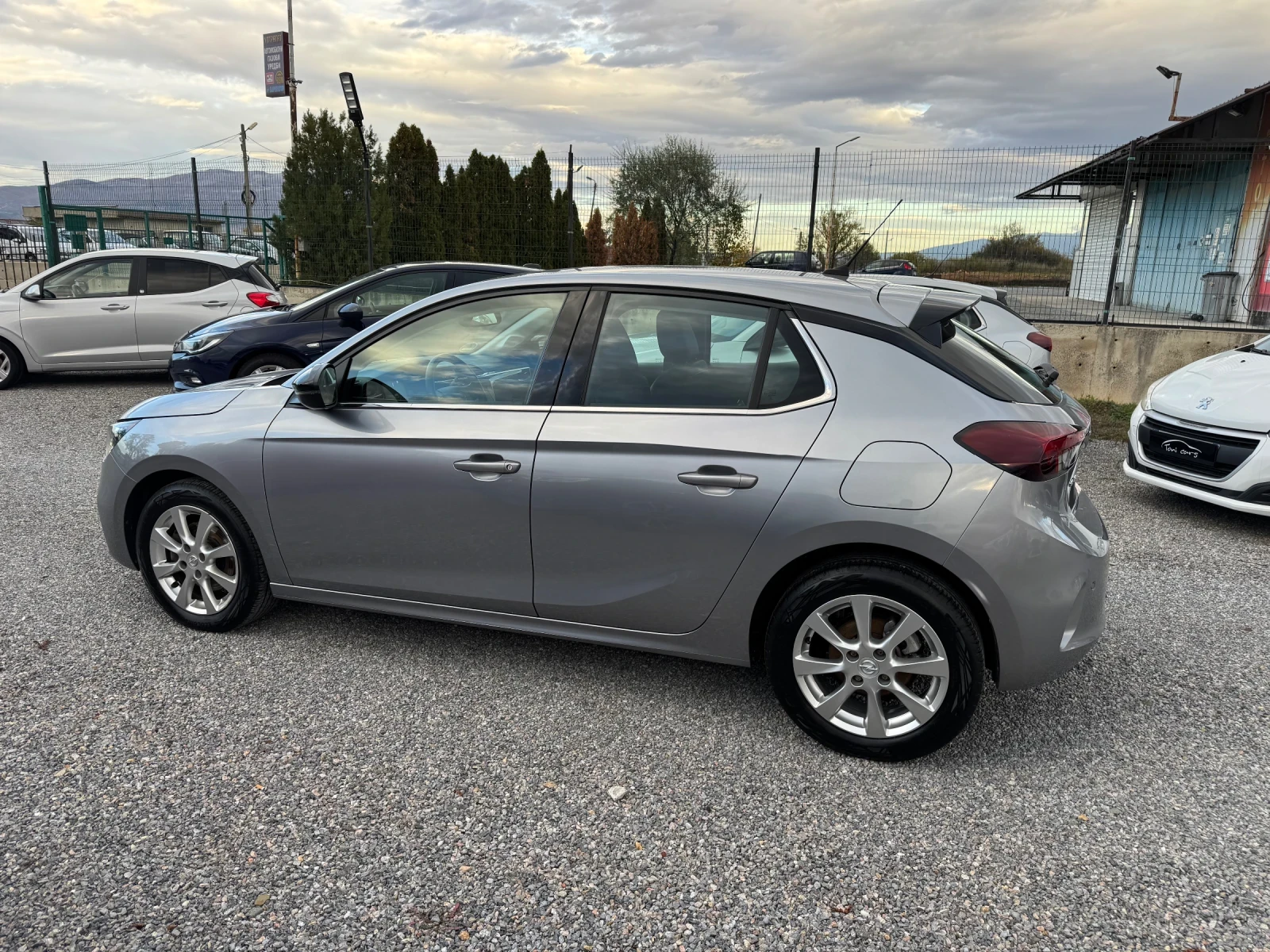 Opel Corsa 1.5d Full!! Digital cockpit!! Led!! Camera 360* !! - изображение 4