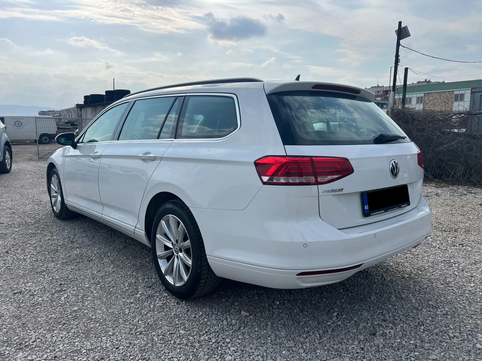 VW Passat B8 1.6TDI DSG | Mobile.bg � ����������� 7