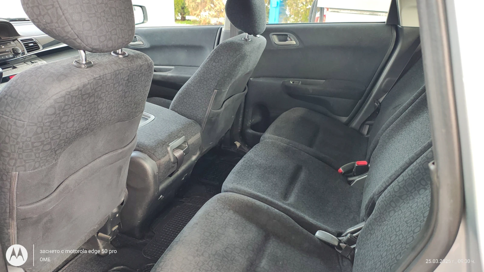 Honda Fr-v, снимка 3 - Автомобили и джипове - 53969387