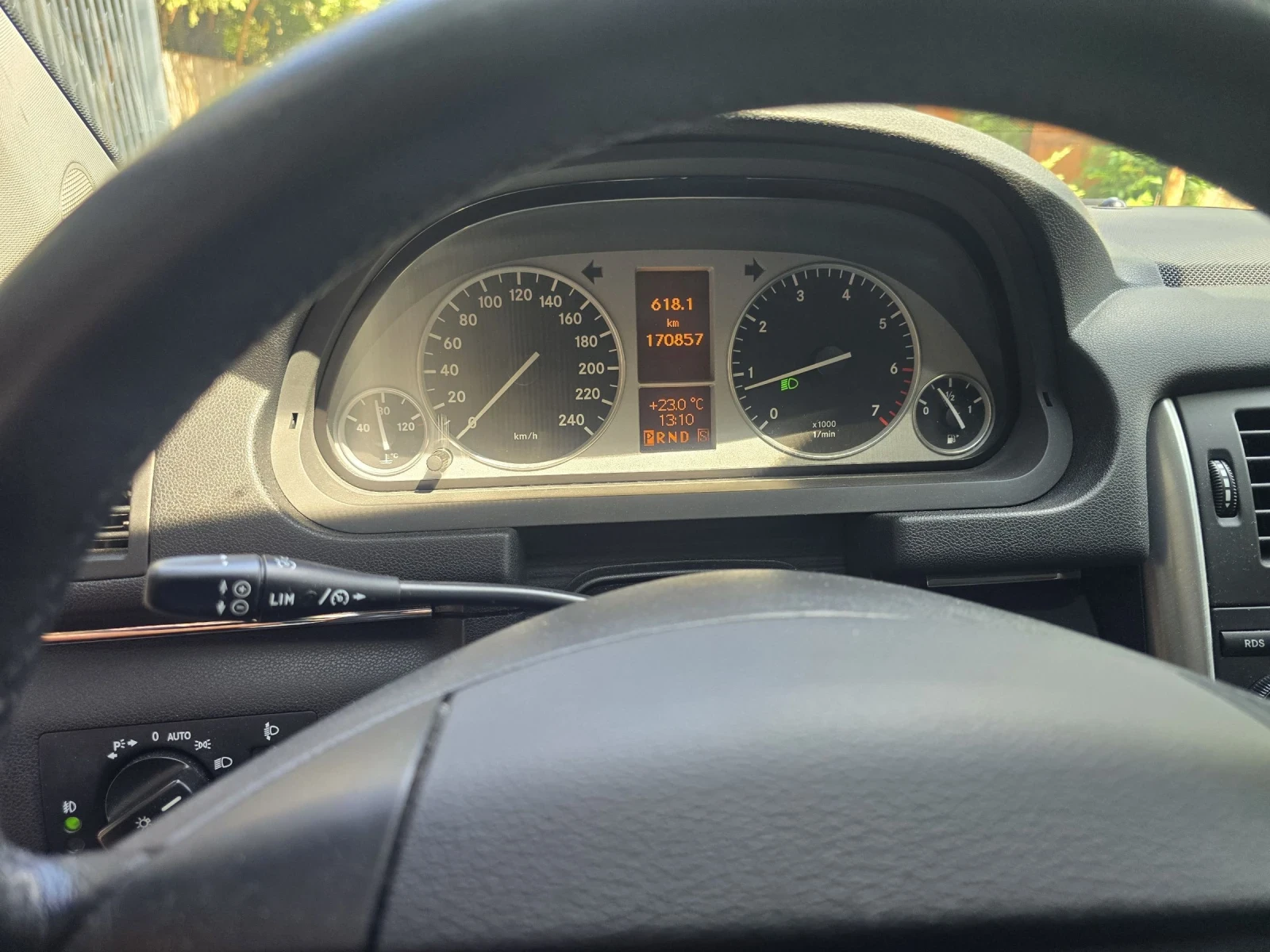 Mercedes-Benz B 200 B200 TURBO, снимка 4 - Автомобили и джипове - 54269341