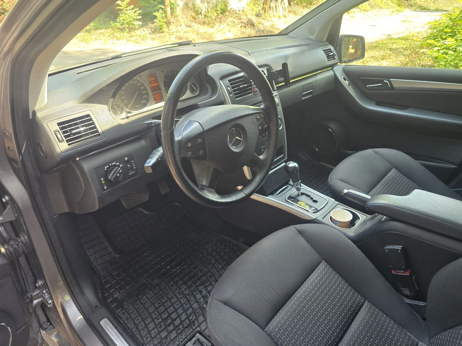 Mercedes-Benz B 200 B200 TURBO, снимка 6 - Автомобили и джипове - 54269341