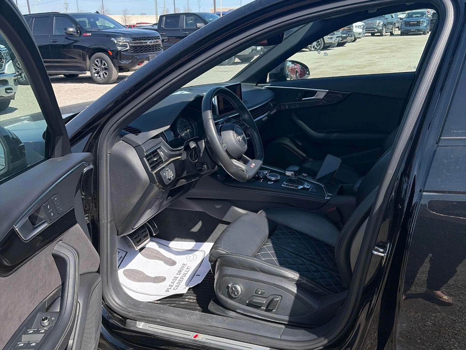 Audi S4 DISTRONIC* 360* СЛ.ЛЕНТИ* ПОДГРЕВ, снимка 7 - Автомобили и джипове - 54334546