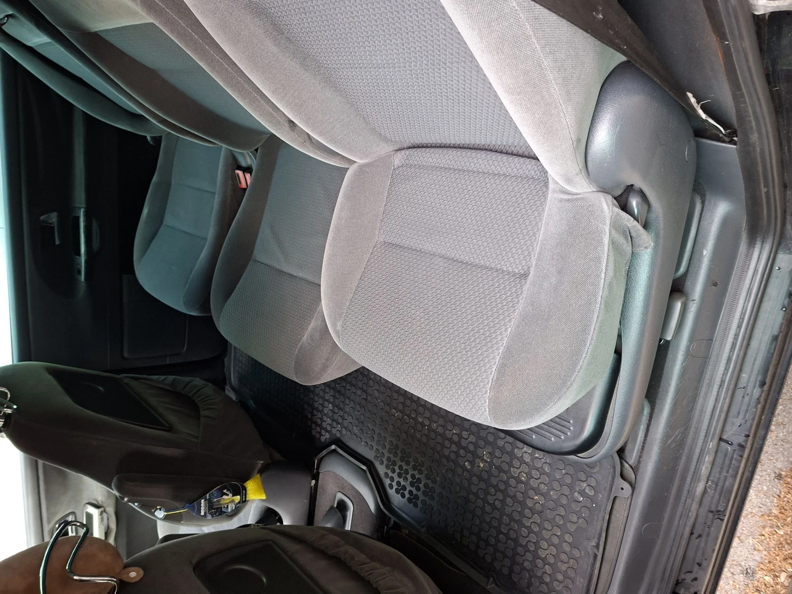 Ford Galaxy 1.9, снимка 9 - Автомобили и джипове - 54550657