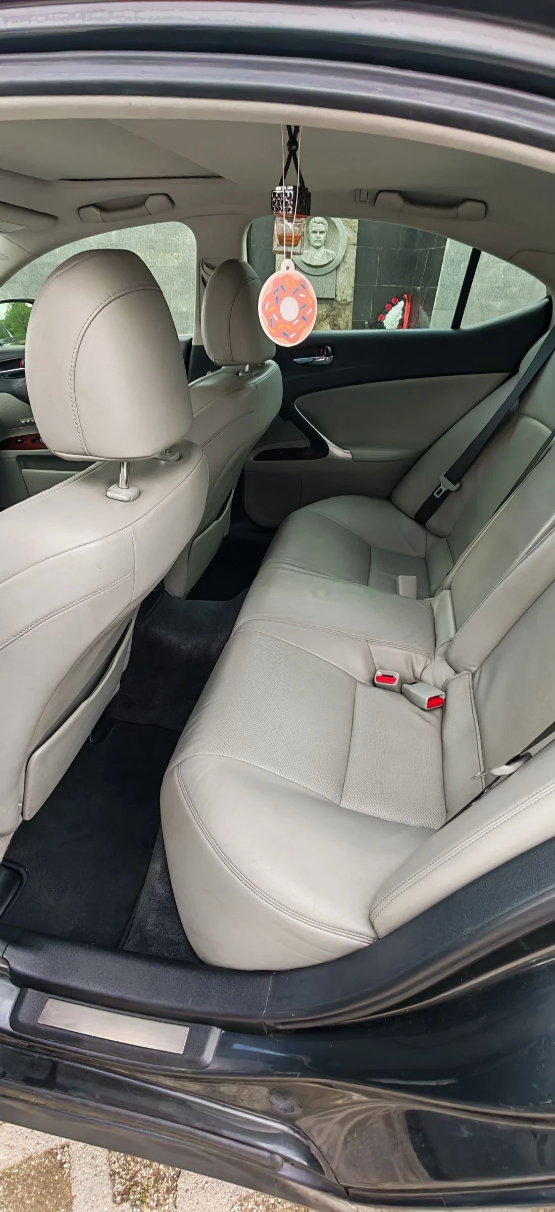 Lexus IS 250, снимка 8 - Автомобили и джипове - 54654420