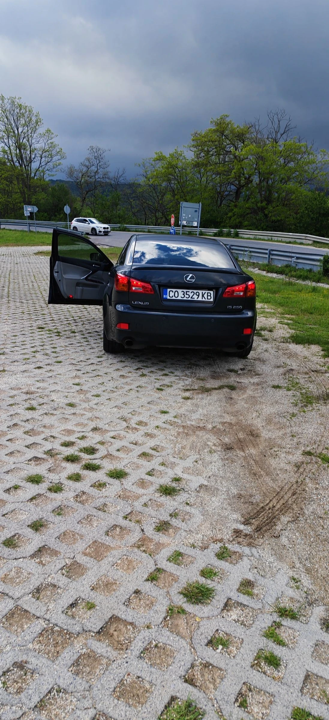 Lexus IS 250, снимка 9 - Автомобили и джипове - 54654420