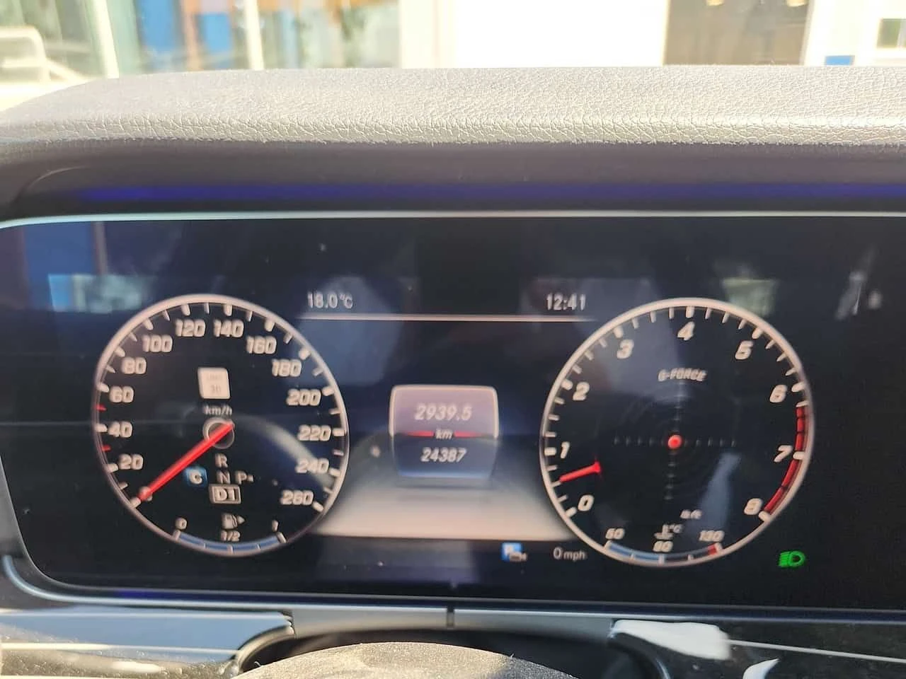 Mercedes-Benz E 450 /360/DISTRONIC/BURMESTER/АВТОКРЕДИТ , снимка 8 - Автомобили и джипове - 54666825