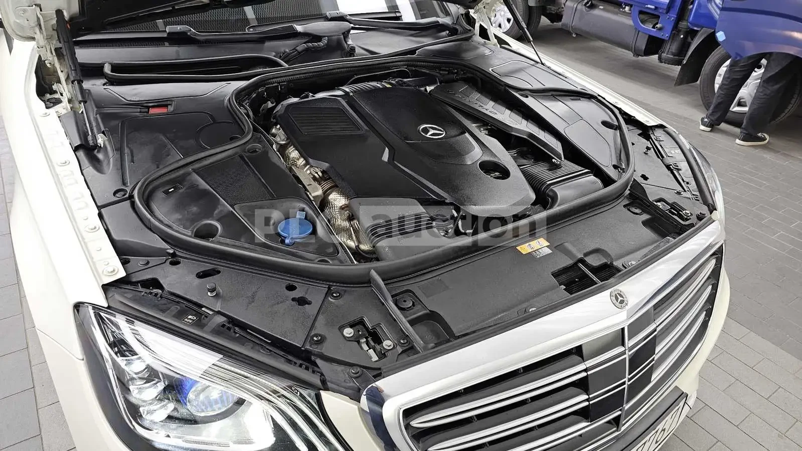 Mercedes-Benz S 350 d 4MATIC AMG| 3D BURMASTER| 360| ВКЛ.ТЕХНОТЕСТ, снимка 16 - Автомобили и джипове - 54747560
