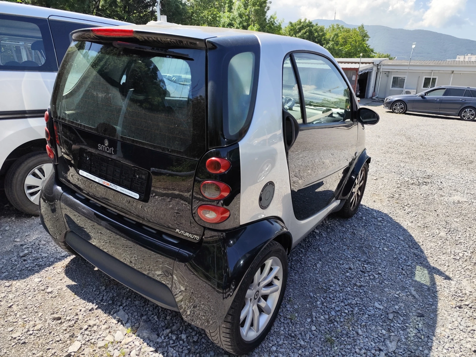 Smart Fortwo 700i* АВТОМАТИК* KLIMA* , снимка 4 - Автомобили и джипове - 54848677