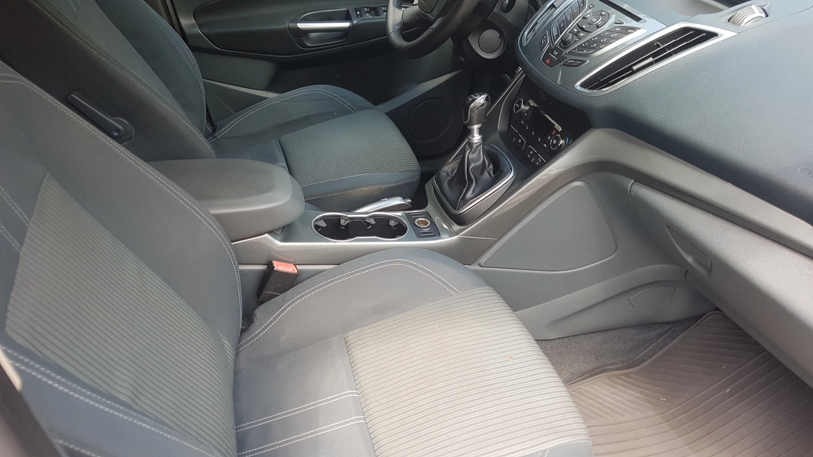 Ford C-max 1.6TDCI, снимка 14 - Автомобили и джипове - 54891240