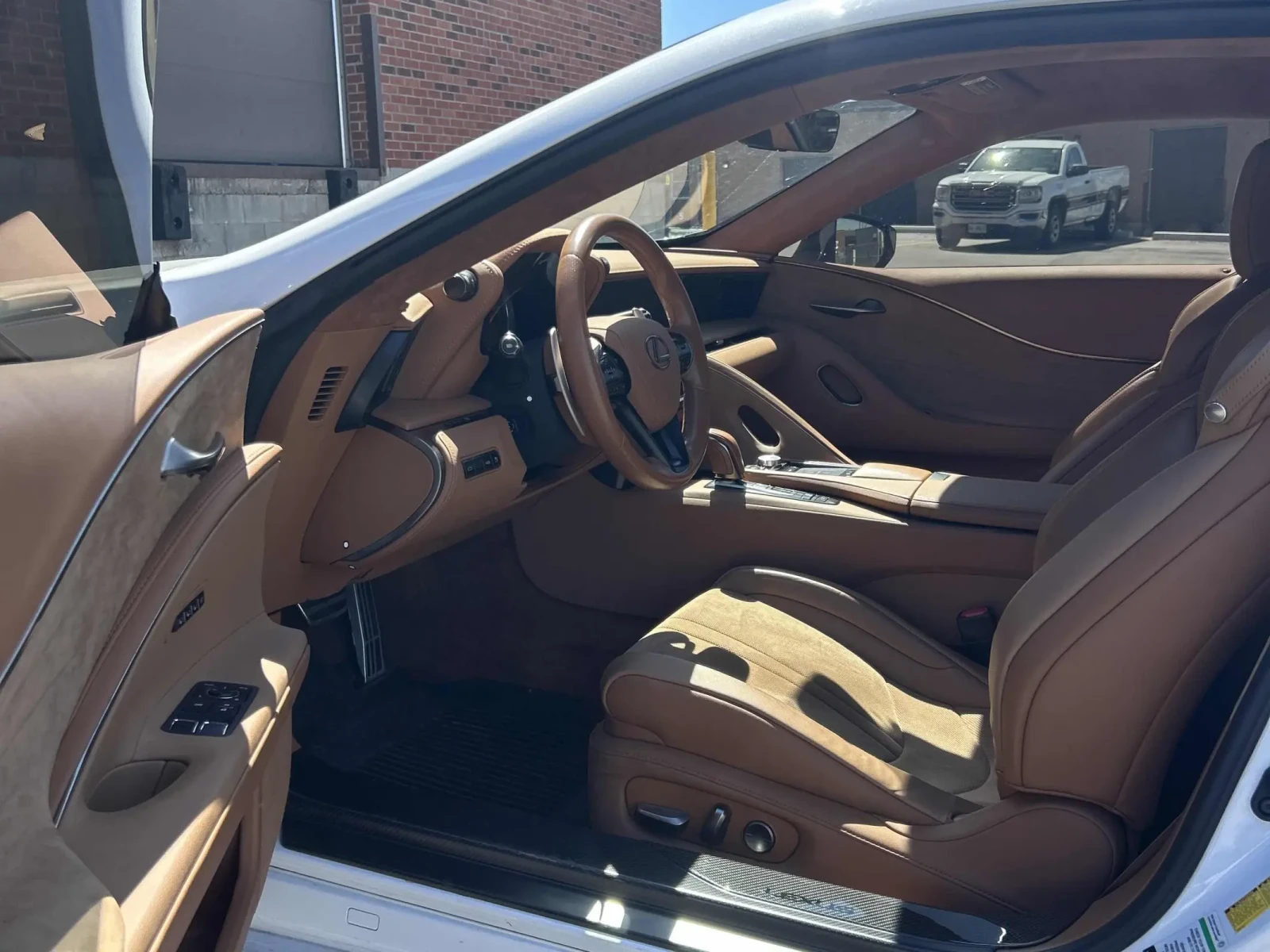 Lexus LC 500, снимка 8 - Автомобили и джипове - 55098398