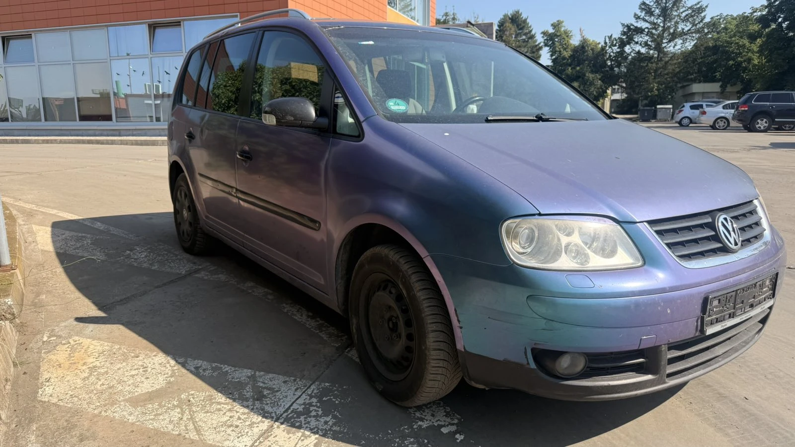 VW Touran 2.0d, снимка 2 - Автомобили и джипове - 55309212