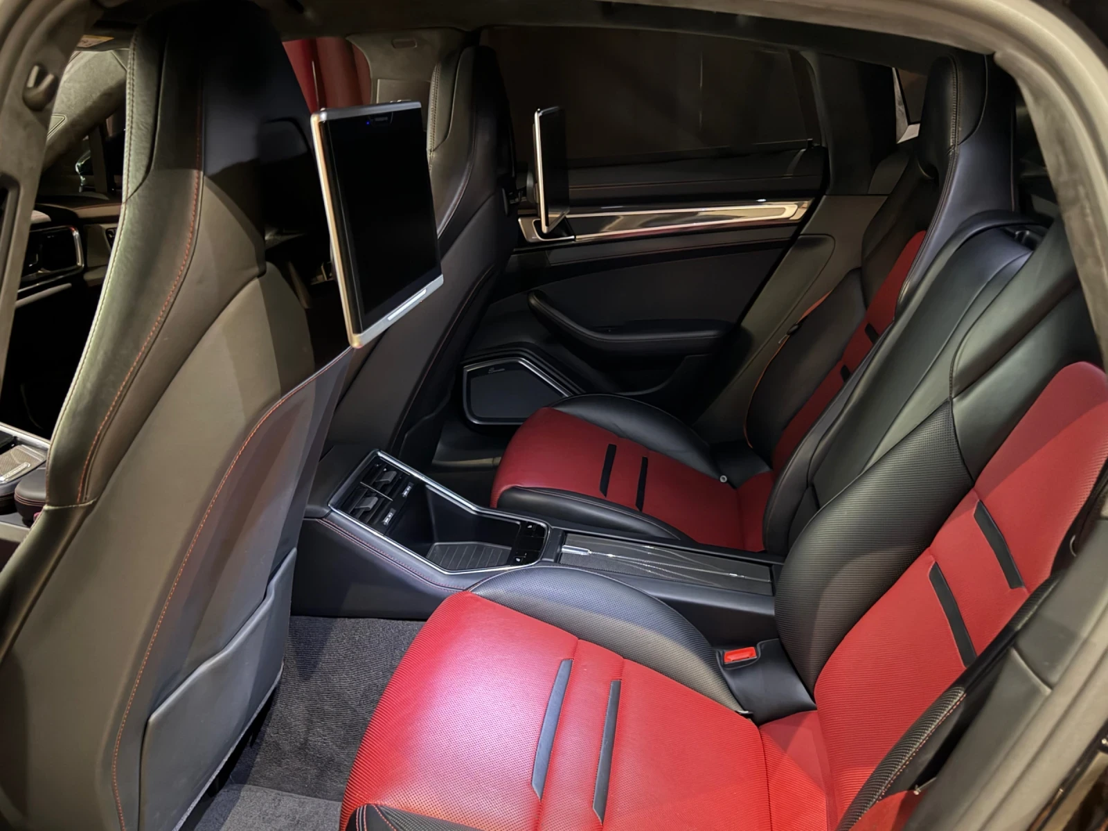 Porsche Panamera Turbo S, снимка 11 - Автомобили и джипове - 55477312