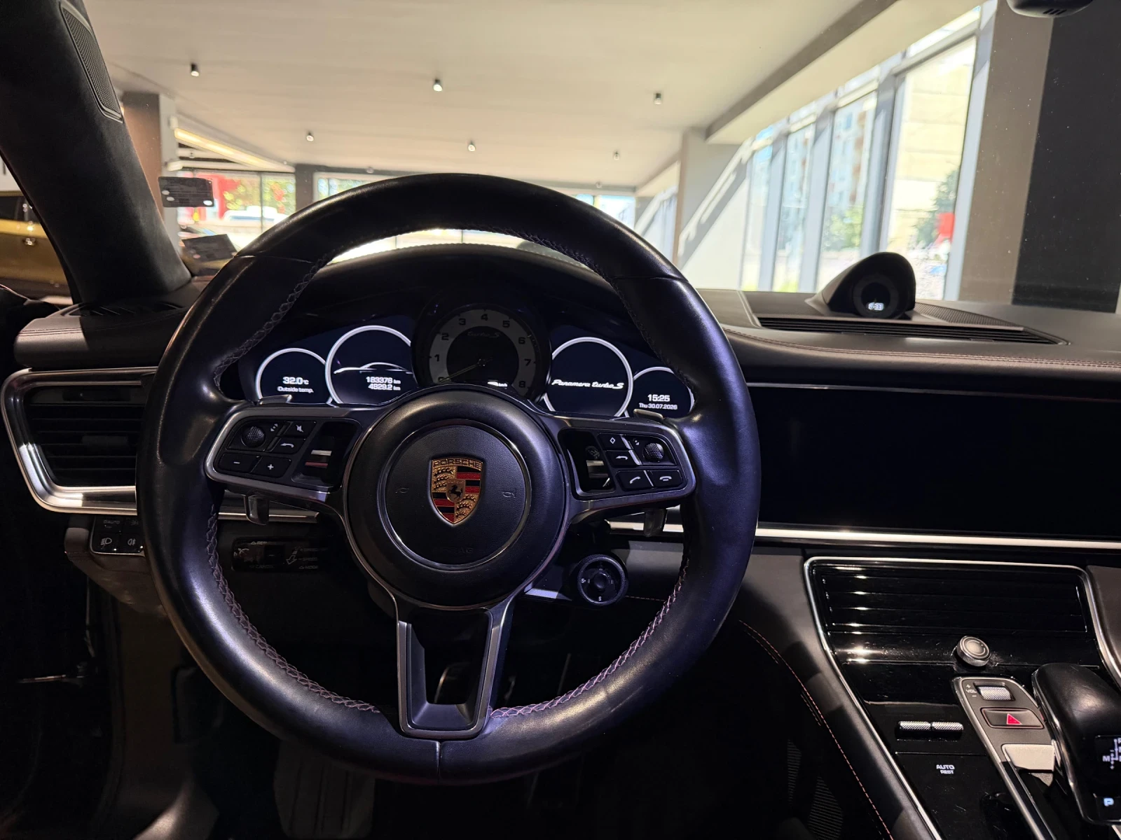 Porsche Panamera Turbo S, снимка 8 - Автомобили и джипове - 55477312