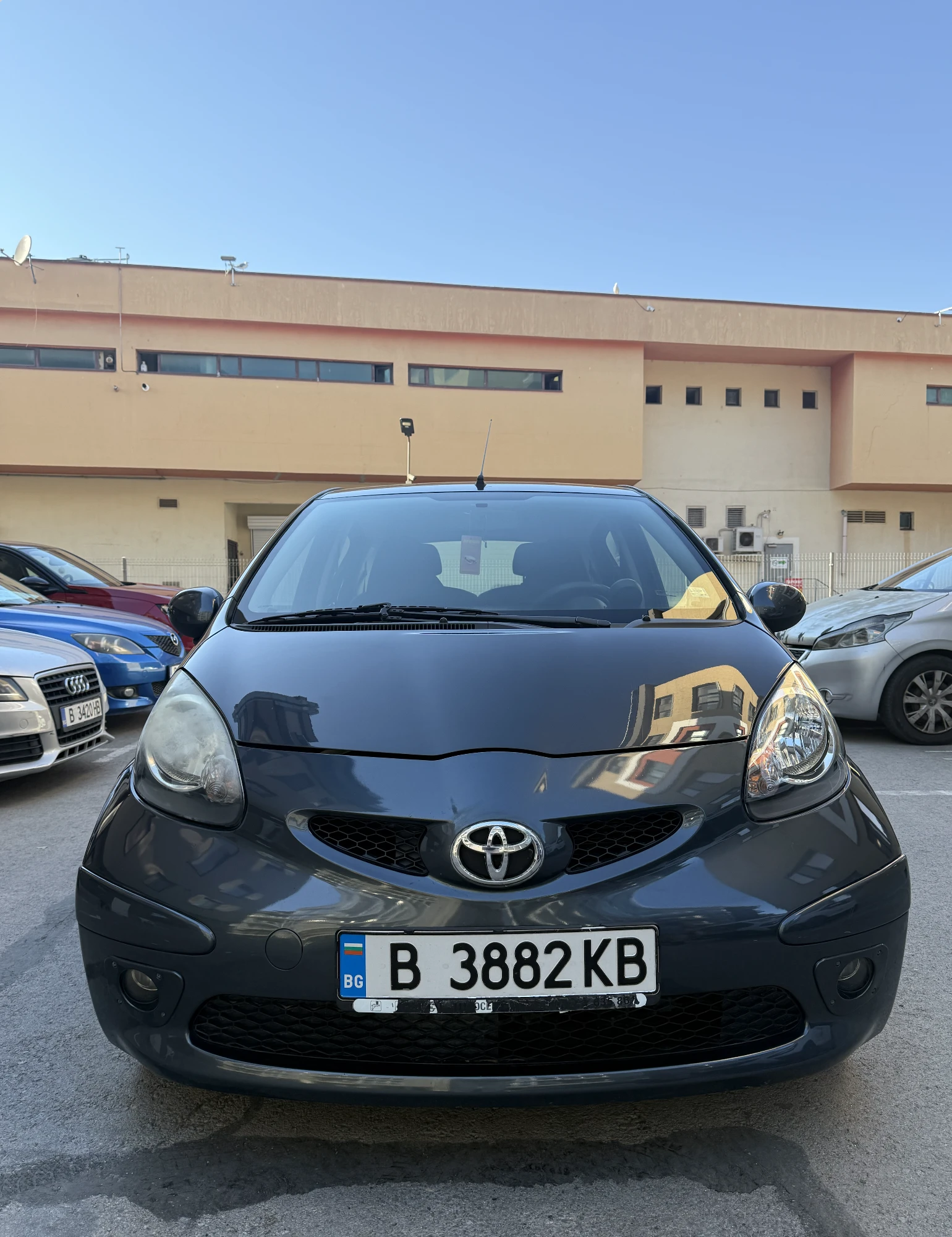 Toyota Aygo, снимка 2 - Автомобили и джипове - 55645096