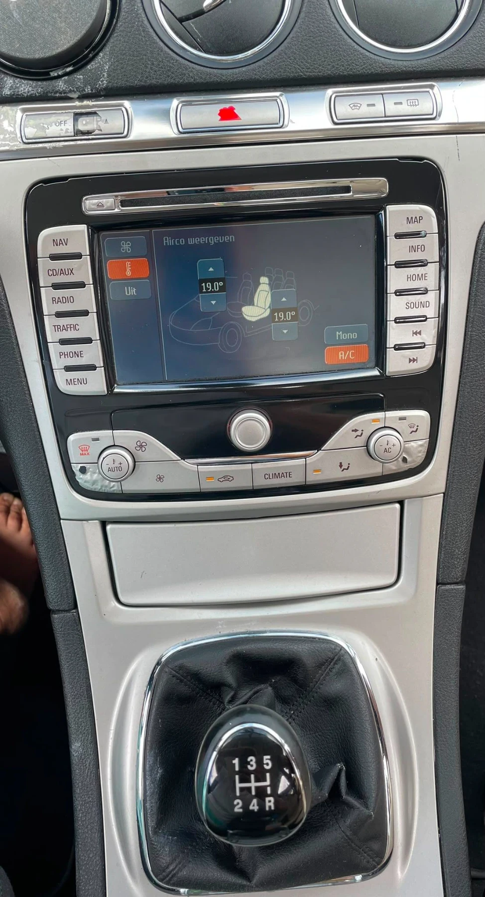 Ford S-Max 2.0 145hp NL | Mobile.bg � ����������� 4