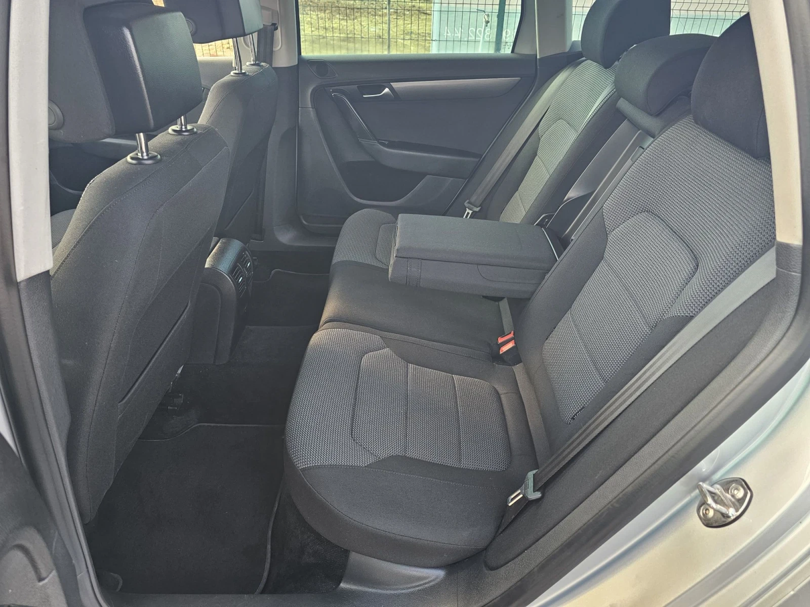 VW Passat 2.0TDI NAVI/AUTOMAT | Mobile.bg � ����������� 17