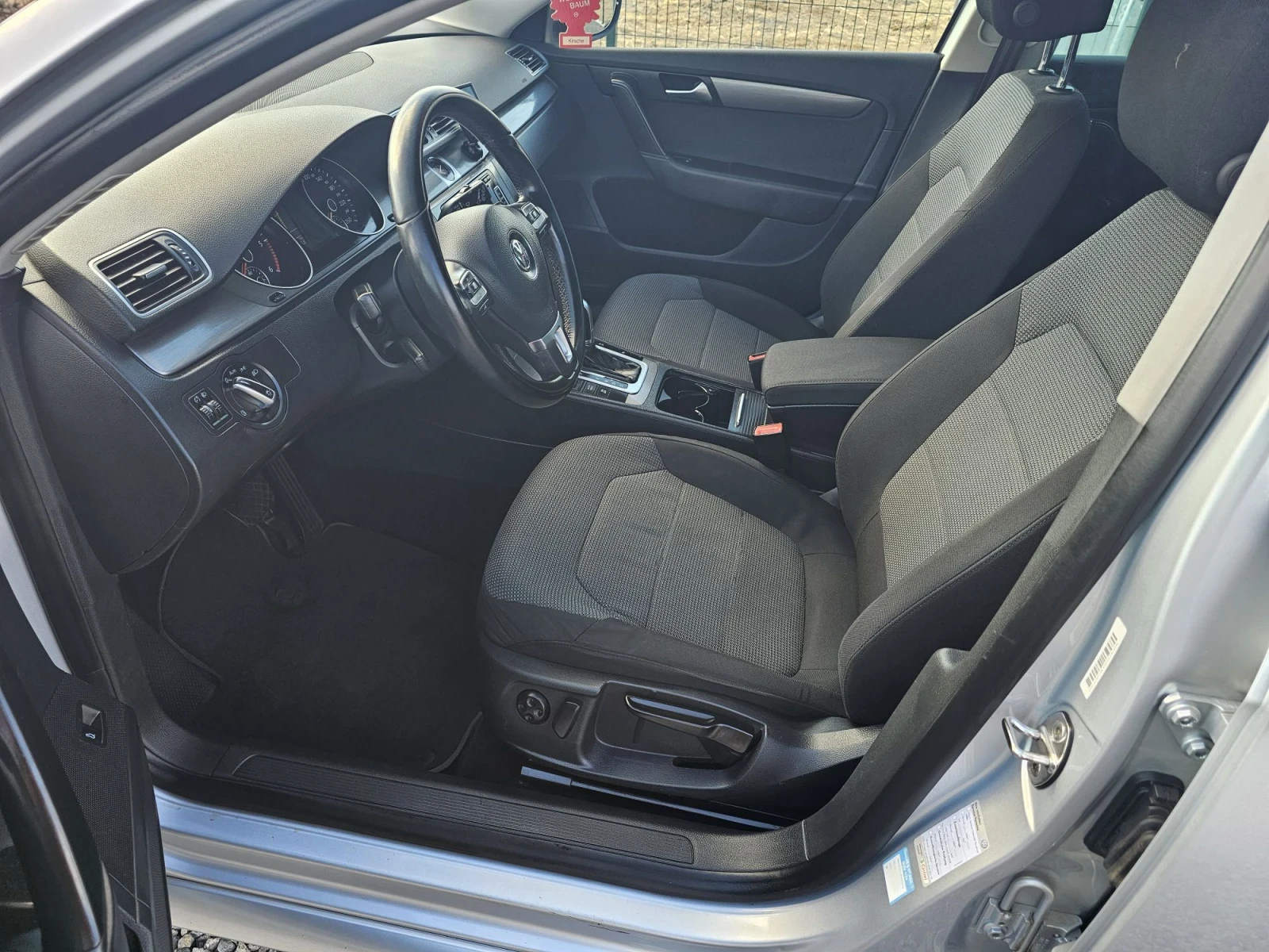 VW Passat 2.0TDI NAVI/AUTOMAT | Mobile.bg � ����������� 14
