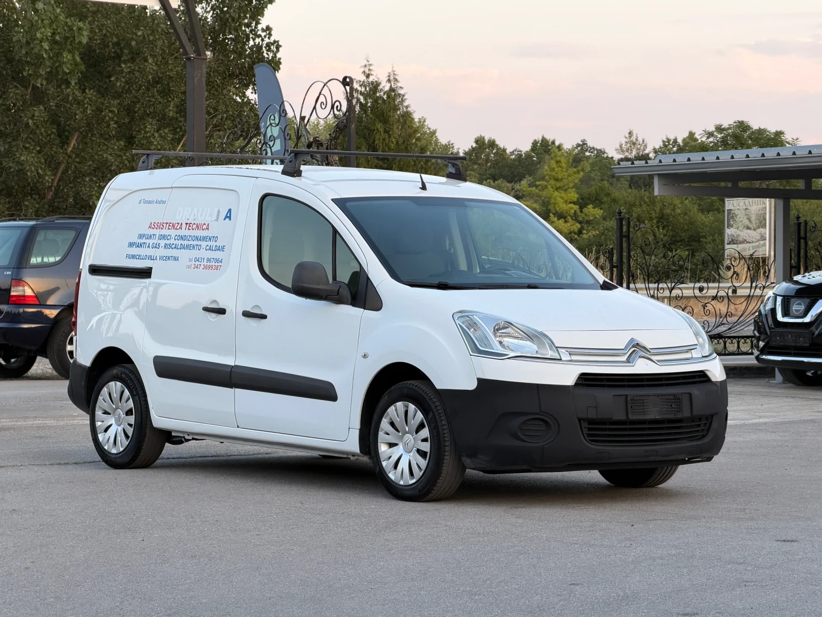 Citroen Berlingo 1.6HDI ИТАЛИЯ, снимка 4 - Автомобили и джипове - 55779949
