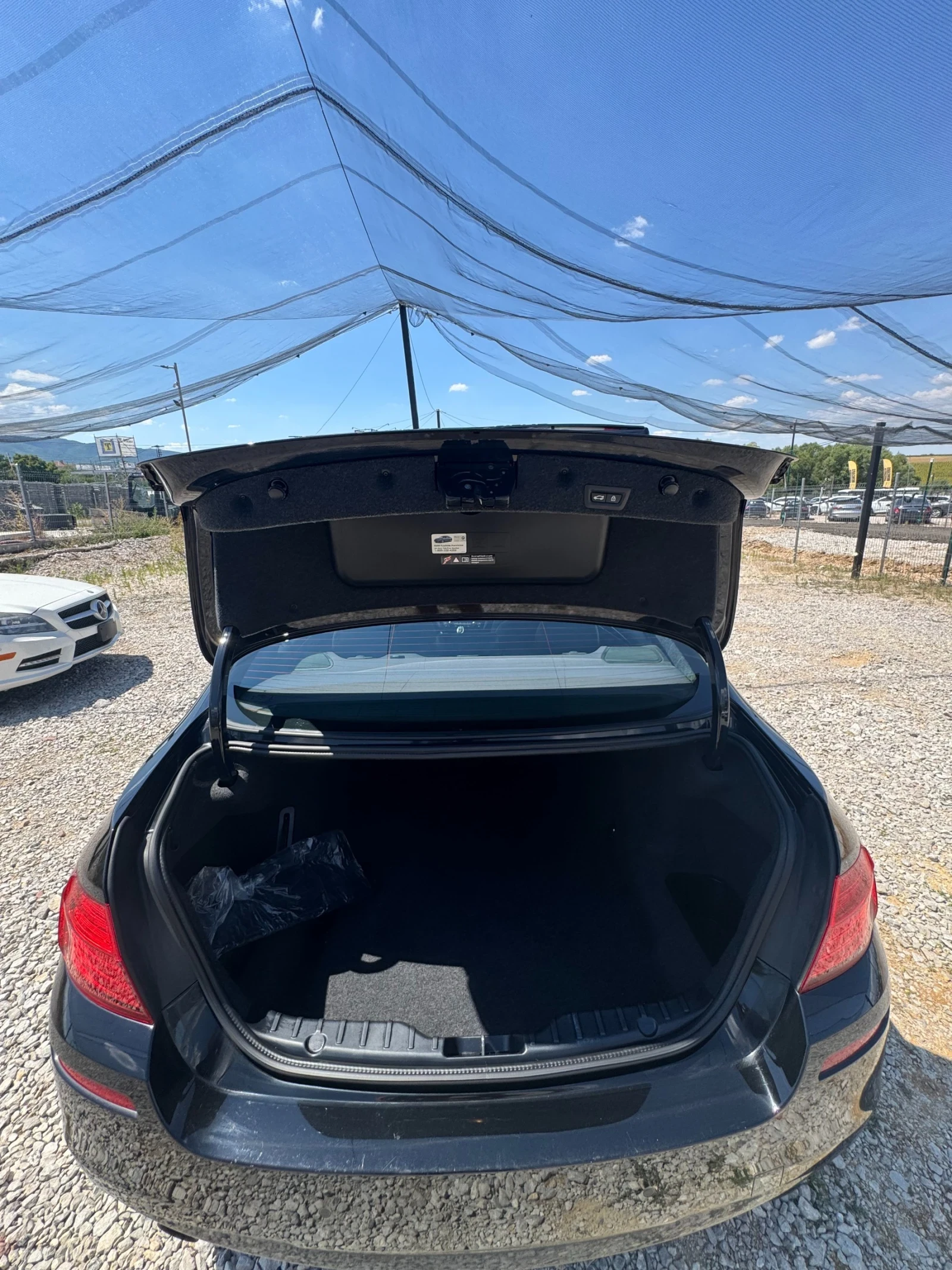 BMW 535 * X-Drive* M-PACK* Harman Kardon* Lane Assist* , снимка 13 - Автомобили и джипове - 56219459