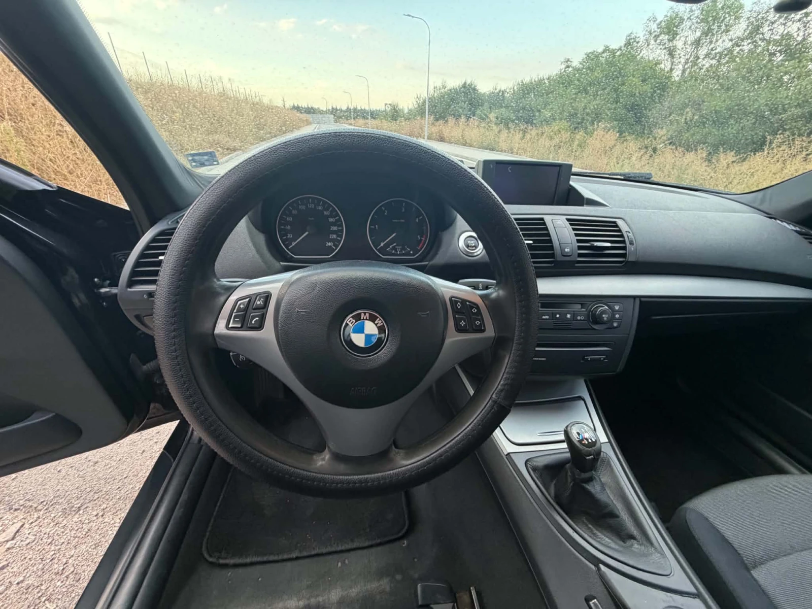 BMW 120 E87, снимка 7 - Автомобили и джипове - 56227622