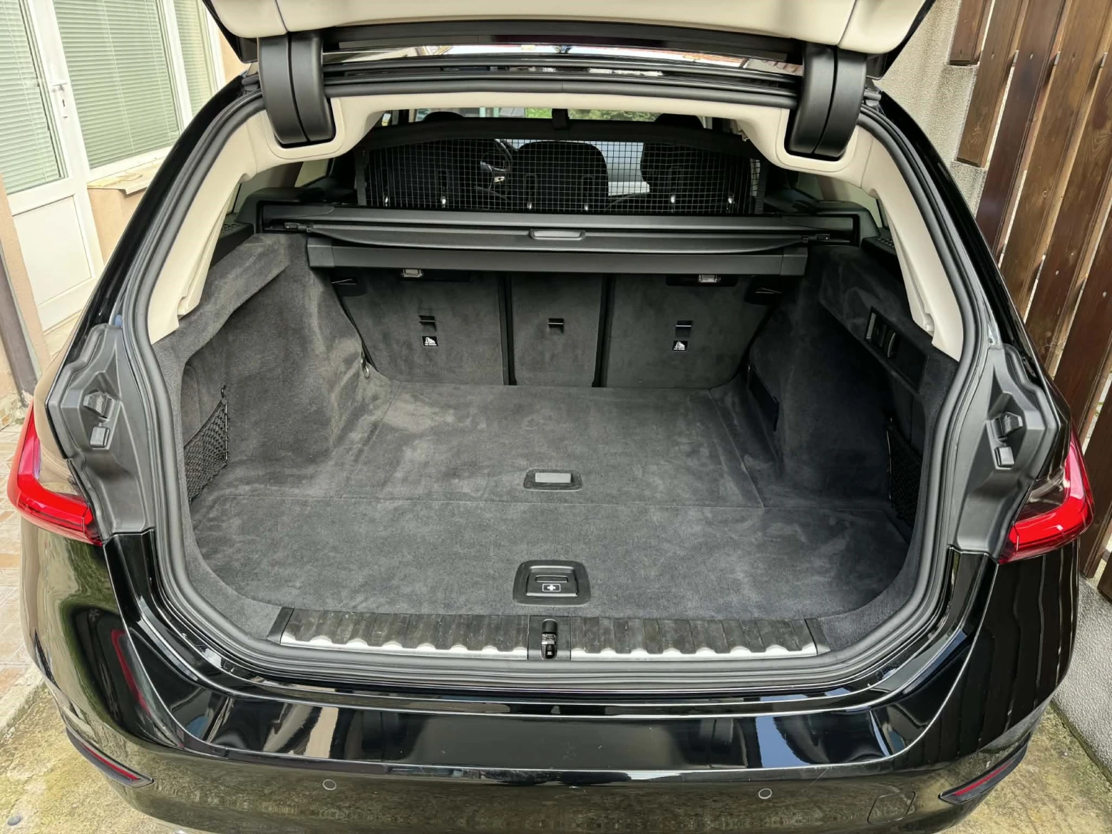 BMW 320, снимка 14 - Автомобили и джипове - 56436698