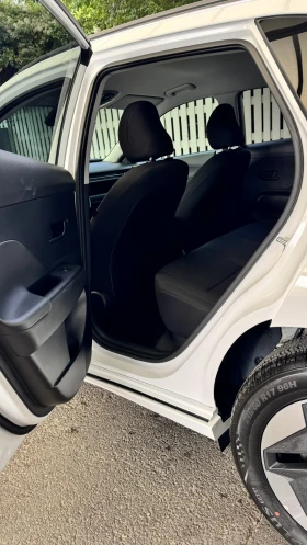 Hyundai Kona 64 KW, снимка 12