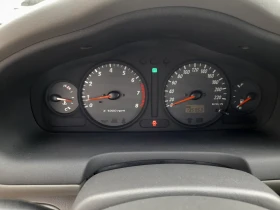 Hyundai Santa fe 2.7i Автоматик 4х4, снимка 16