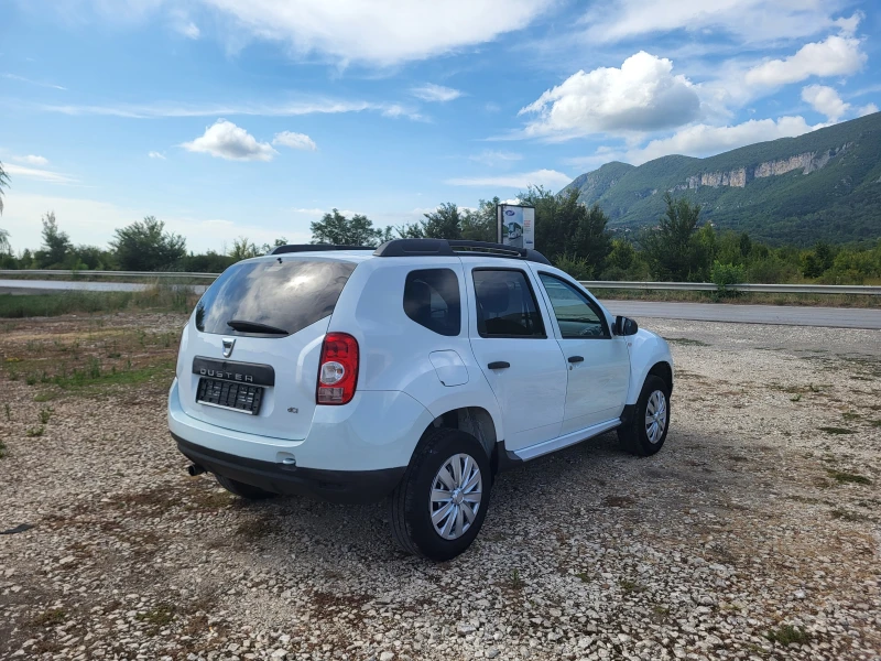 Dacia Duster 1.5DCi, снимка 5 - Автомобили и джипове - 46817350