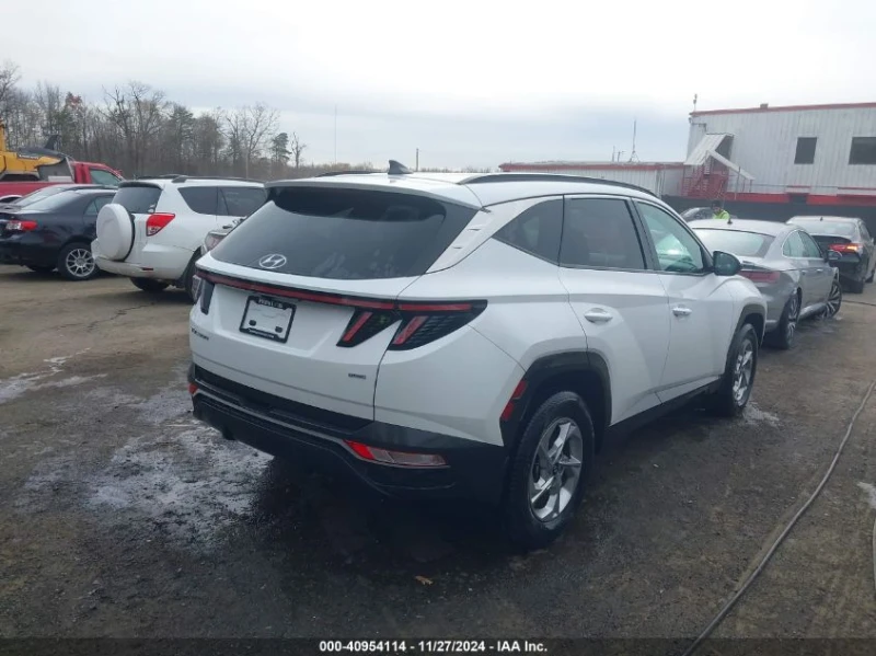 Hyundai Tucson 2.5L I-4 DI, DOHC, VVT, 187HP All Wheel Drive, снимка 9 - Автомобили и джипове - 48423470