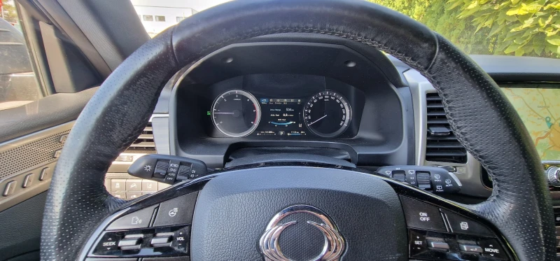 SsangYong Rexton Y400, снимка 2 - Автомобили и джипове - 51672058