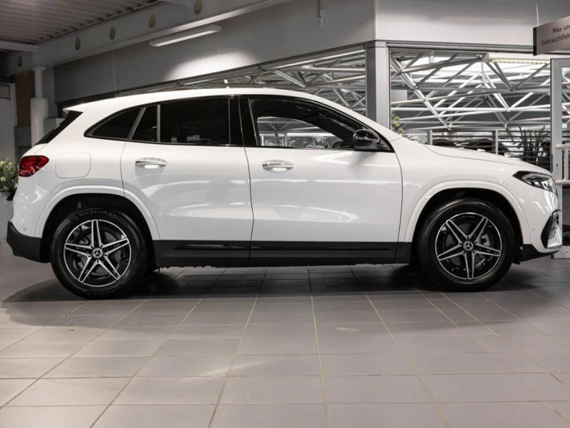 Mercedes-Benz EQA 250 AMG NIGHT KEYLESS-GO CAMERA LED, снимка 5 - Автомобили и джипове - 51672616