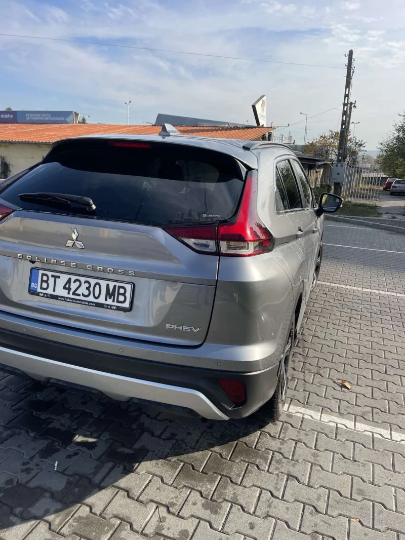 Mitsubishi Eclipse Cross PHEV, снимка 7 - Автомобили и джипове - 52146044