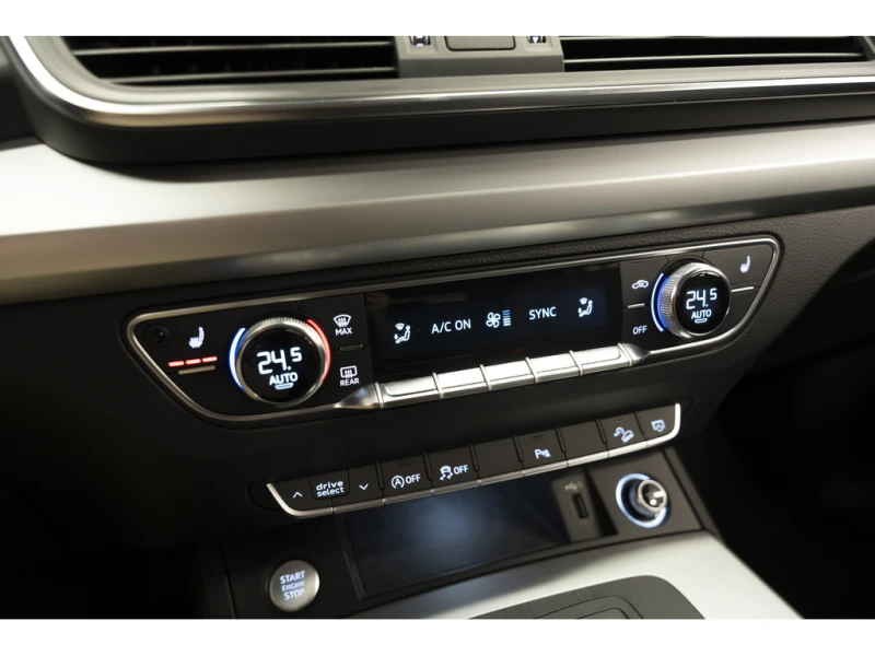 Audi Q5 ПРЕДСТАВИТЕЛСТВО * 63 200км, снимка 10 - Автомобили и джипове - 53338326