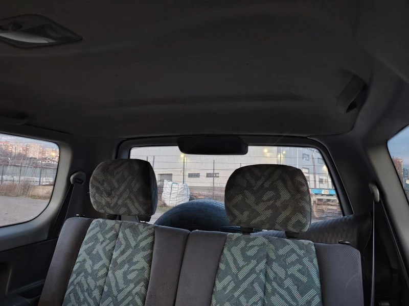 Suzuki Grand vitara Бензин 2.0 136кс., снимка 10 - Автомобили и джипове - 53396623