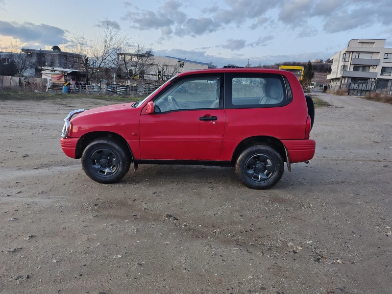 Suzuki Grand vitara Бензин 2.0 136кс., снимка 3 - Автомобили и джипове - 53396623