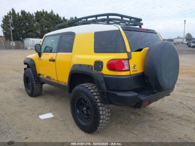 Toyota Fj cruiser Цена след всички такси!, снимка 6 - Автомобили и джипове - 49030245