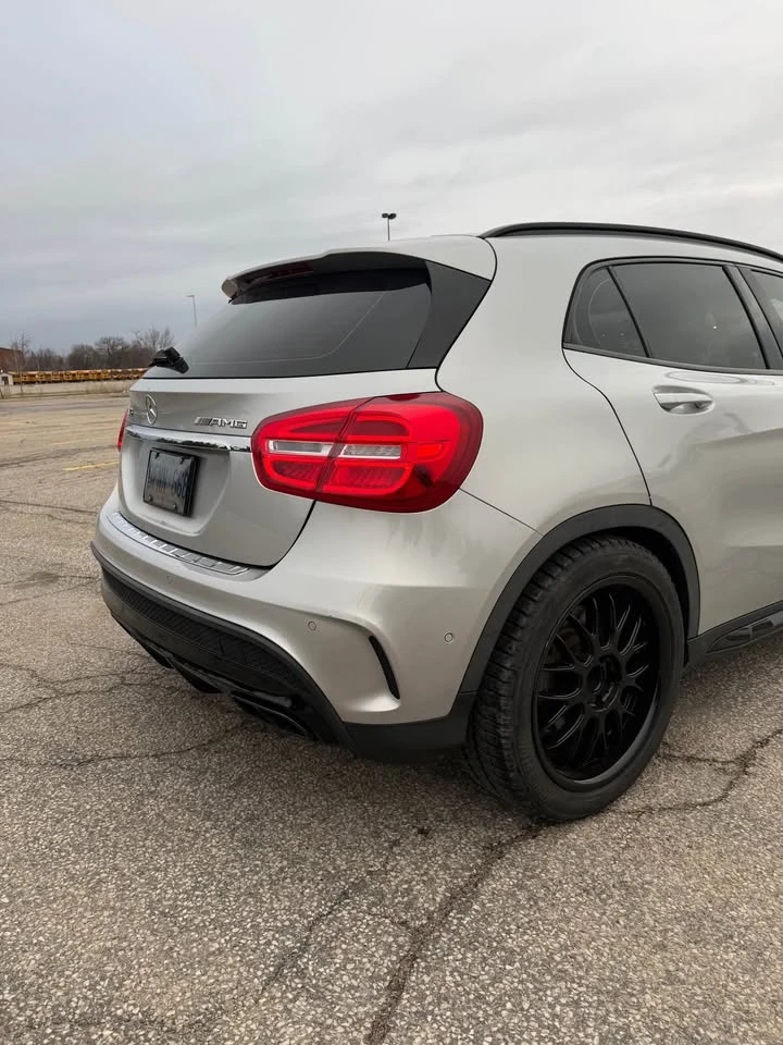 Mercedes-Benz GLA 45 AMG * PANO* KEYLESS* ПОДГРЕ* , снимка 7 - Автомобили и джипове - 54289401