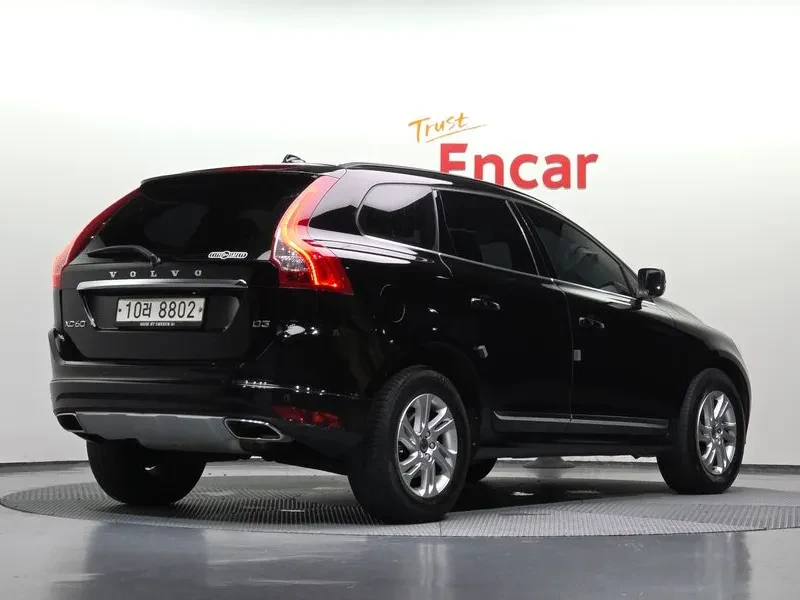 Volvo XC60 D3 1St Generation, снимка 2 - Автомобили и джипове - 56225107