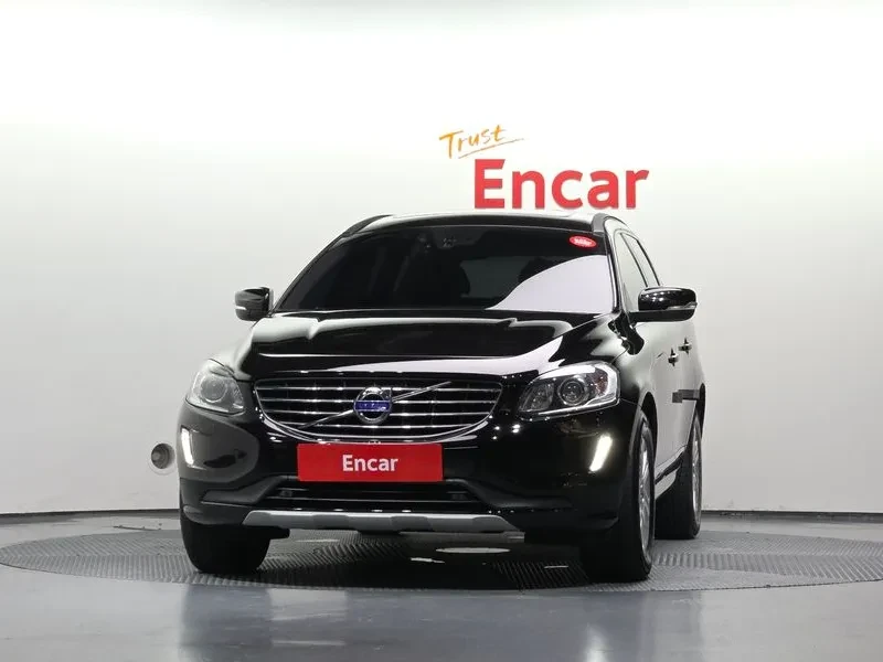 Volvo XC60 D3 1St Generation, снимка 3 - Автомобили и джипове - 56225107