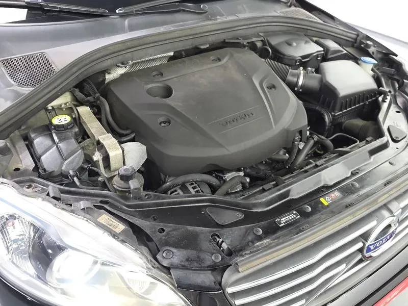 Volvo XC60 D3 1St Generation, снимка 6 - Автомобили и джипове - 56225107