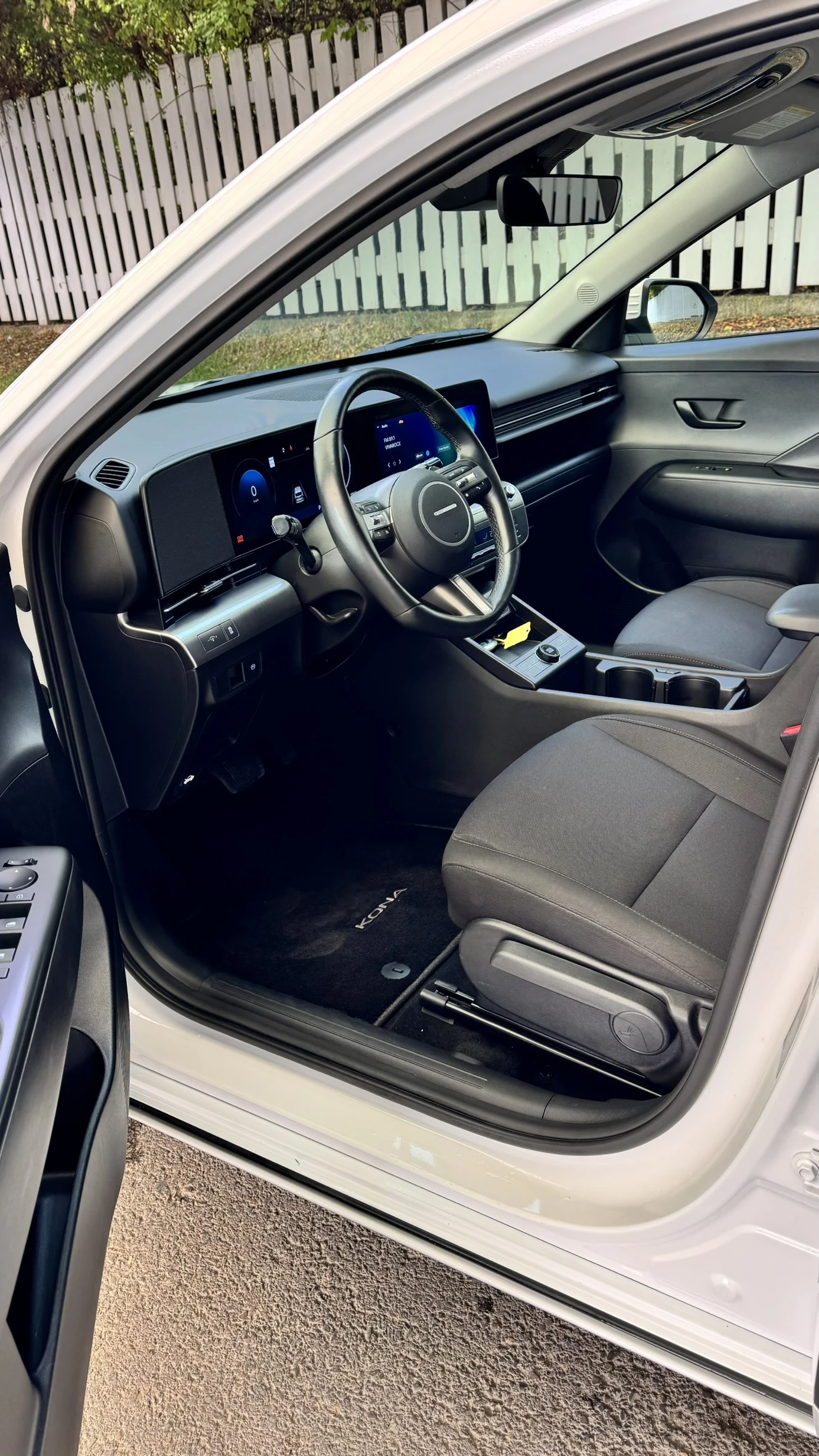 Hyundai Kona 64 KW, снимка 8 - Автомобили и джипове - 56632997