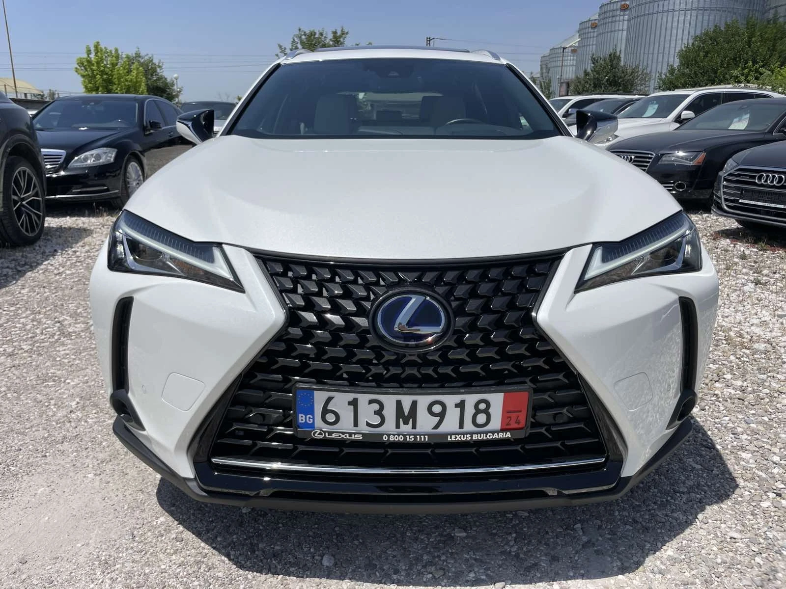 Lexus UX 250h  - изображение 2