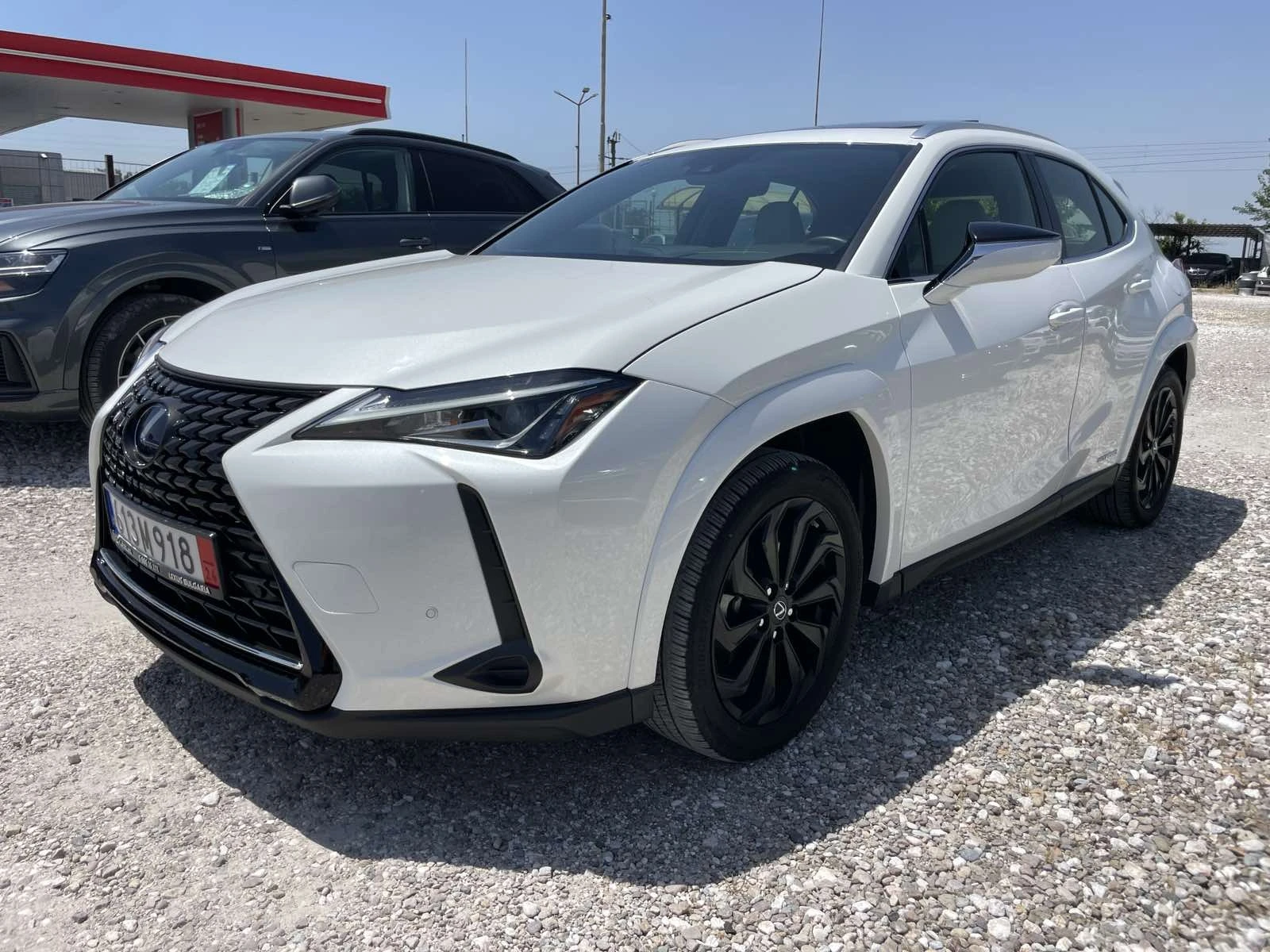 Lexus UX 250h  - изображение 3