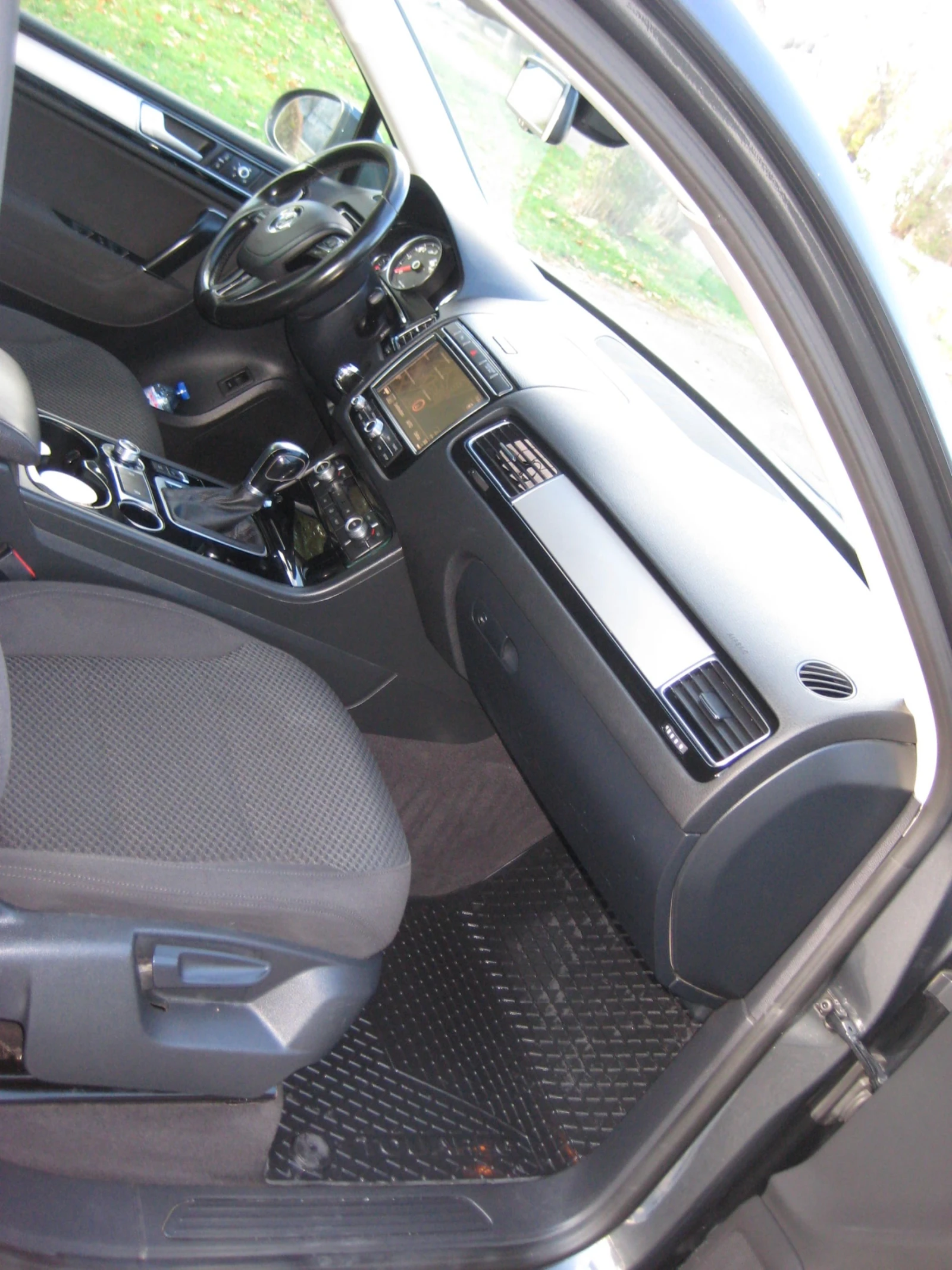 VW Touareg V6 4x4 | Mobile.bg � ����������� 11