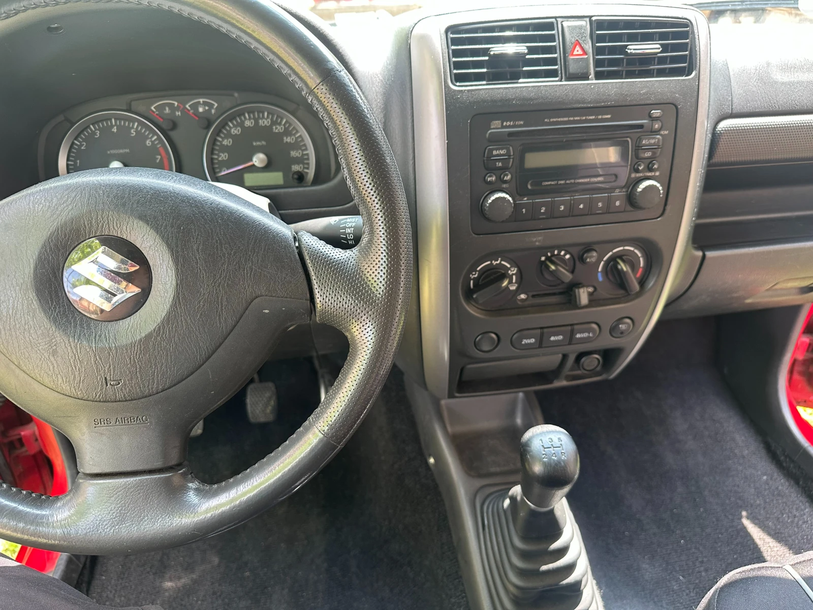 Suzuki Jimny КАБРИО с два подвижни покрива - изображение 6