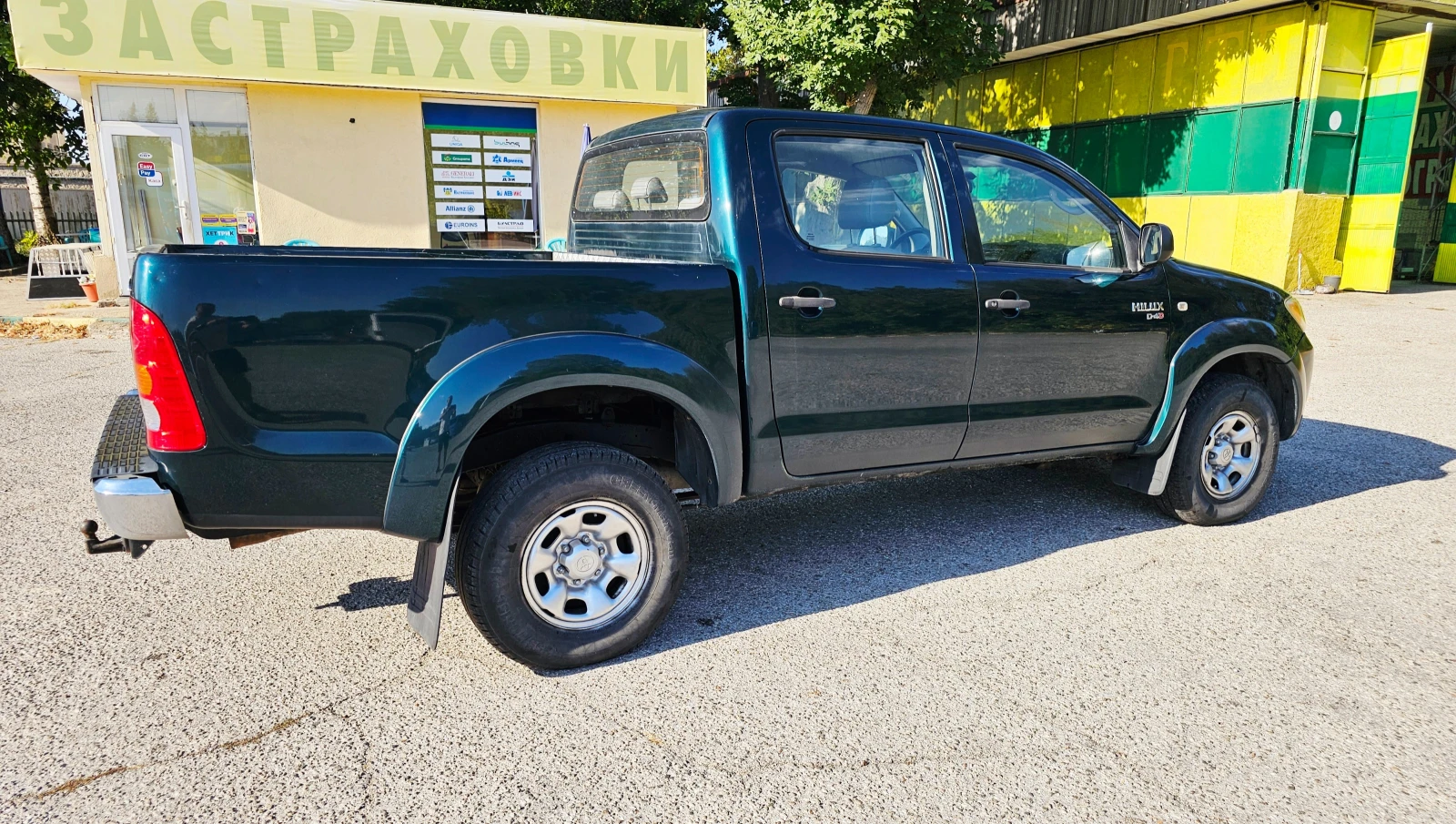 Toyota Hilux 2.5 - изображение 7
