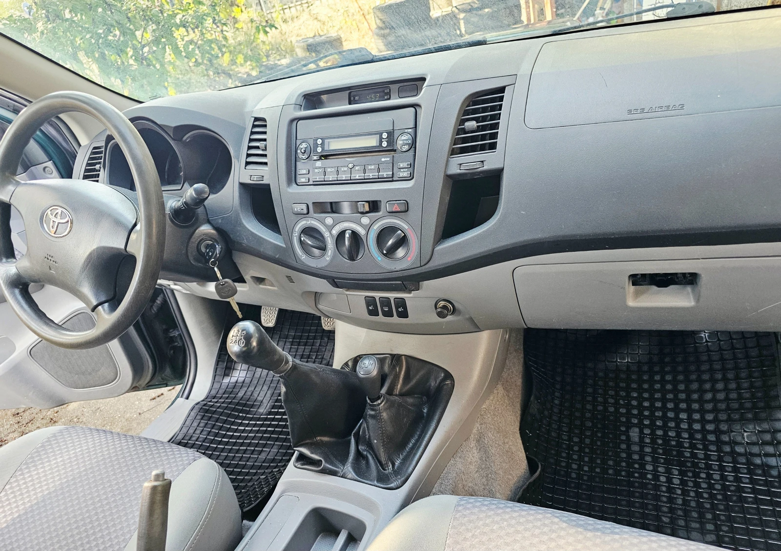 Toyota Hilux 2.5 | Mobile.bg   12