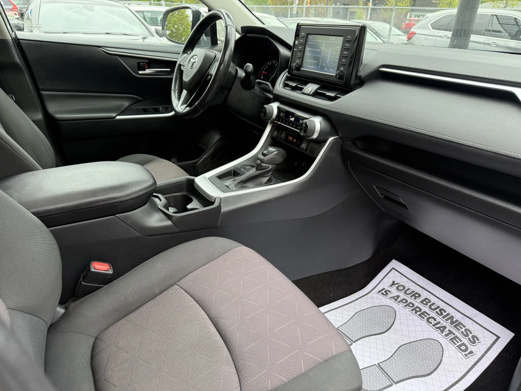 Toyota Rav4 XLE AWD | HTD LEATHER | SUNROOF | CARPLAY | Mobile.bg � ����������� 15