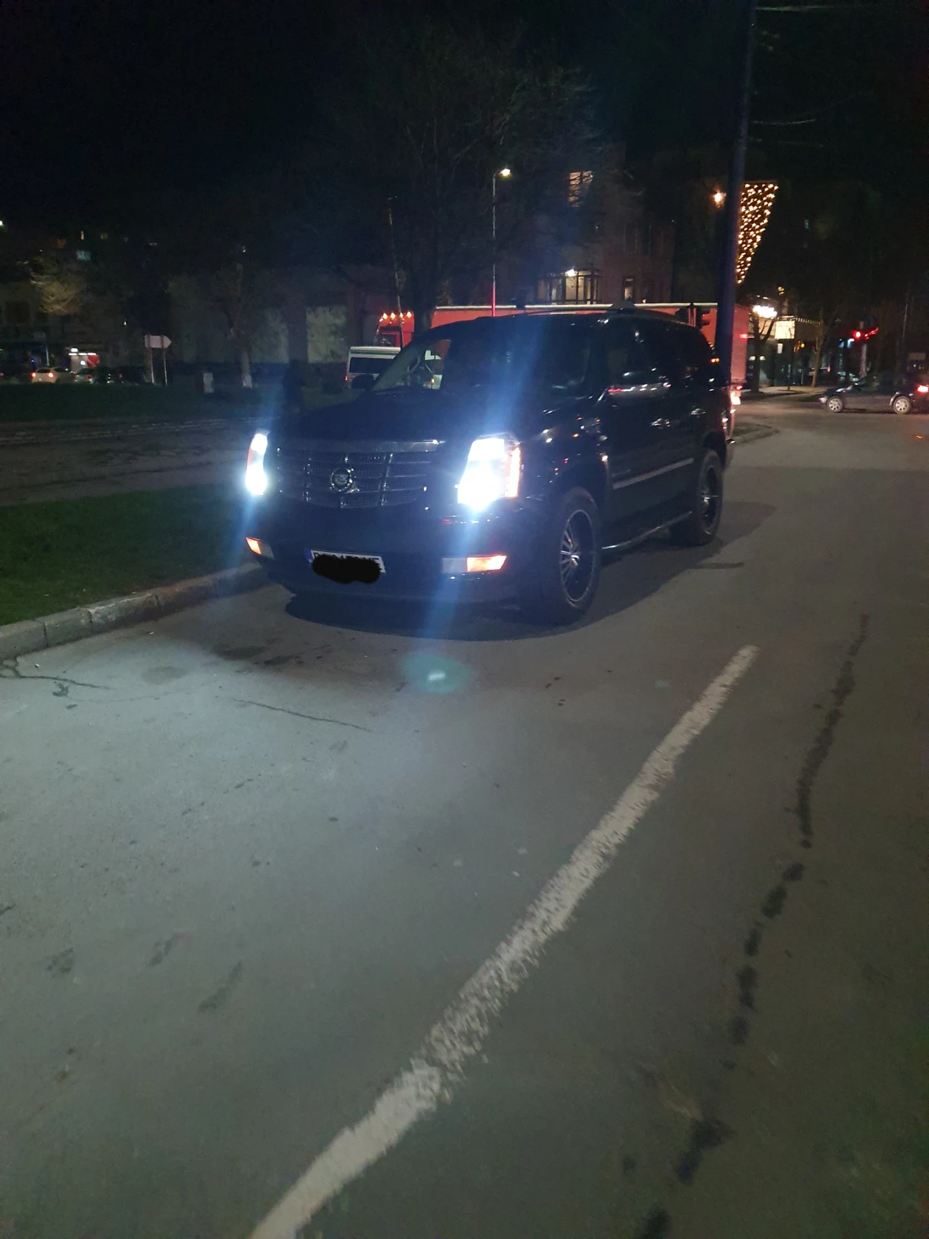 Cadillac Escalade, снимка 5 - Автомобили и джипове - 53801301